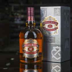 Шотландский виски Chivas Regal. Выдержка 12 лет. 40% / 1 л. Виски Чивас Ригал в подарочной упаковке.