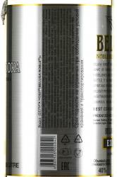 Beluga - водка Белуга 1.5 л 