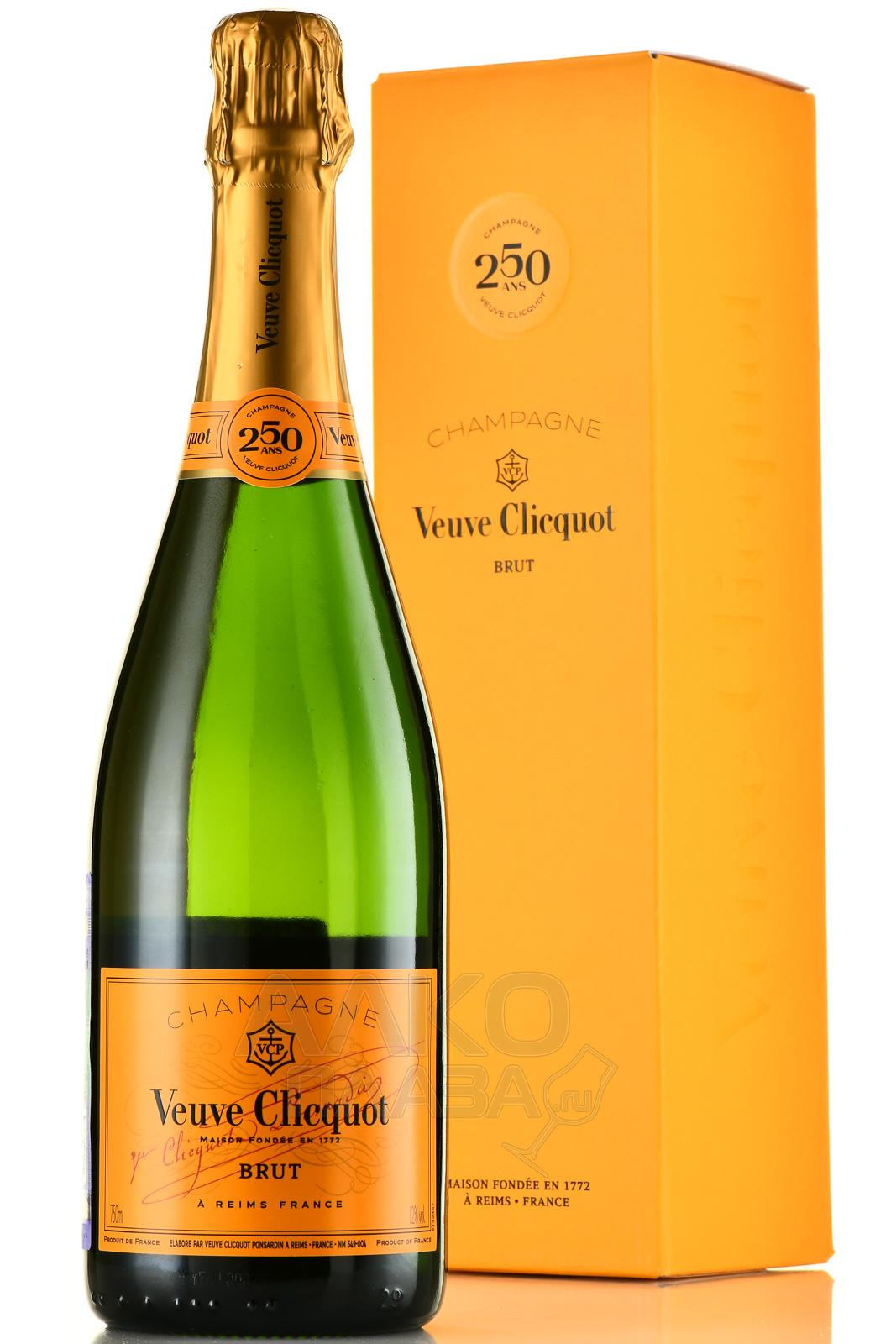 Veuve Clicquot Brut gift box - купить шампанское Вдова Клико Брют 0.75 л в  п/у - цена