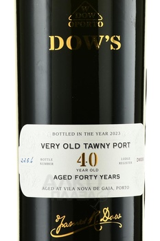 Porto Dow`s 40 Years Old Tawny - портвейн Доуз Тони 40 лет 0.75 л