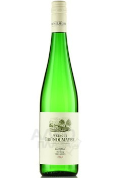 Brundlmayer Riesling Terrassen - вино Брюндльмайер Рислинг Террассен 2022 год 0.75 л белое полусухое