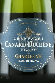 Champagne Canard-Duchene Charles VII Blanc de Blancs - шампанское Шампань Канар-Дюшен Шарль 7 Блан де Блан 2020 год 0.75 л белое брют в п/у