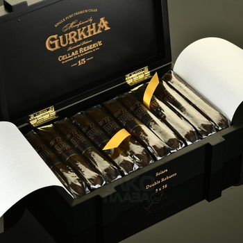 Сигары Gurkha Cellar Reserve Limitada Solara Double Robusto