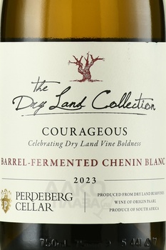 The Dry Land Collection Courageous Barrel Fermented Chenin Blanc - вино Драй Лэнд Коллекшн Корейджес Баррель Ферментед Шенен Блан 2022 год 0.75 л белое сухое