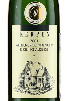 Kerpen Wehlener Sonnenuhr Auslese - вино Керпен Веленер Зонненур Ауслезе 2001 год 0.75 л белое сладкое