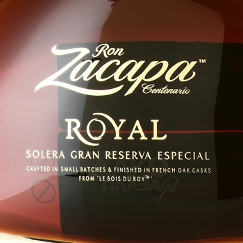 Zacapa Centenario Royal Solera Gran Reserva Especial - ром Закапа Сэнтэнарио Роял Солера Гран резерва Эспесиаль 0.7 л в п/у