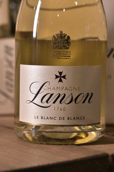 Lanson Le Blanc de Blancs Brut - шампанское Лансон ле Блан де Блан Брют 0.75 л белое брют в п/у