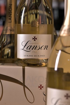 Lanson Le Blanc de Blancs Brut - шампанское Лансон ле Блан де Блан Брют 0.75 л белое брют в п/у