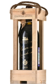 Портвейн Черный Полковник Солнечная Долина выдержанный красный 2019 год 1.5 л в д/у