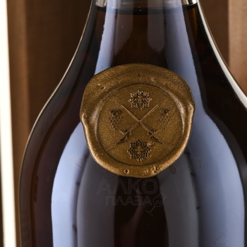 Monluc Armagnac 1983 - арманьяк Монлюк 1983 года 0.7 л