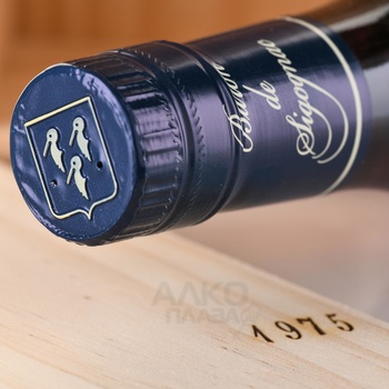 Baron de Sigognac 1975 - арманьяк Барон де Сигоньяк 1975 год 0.7 л в д/у