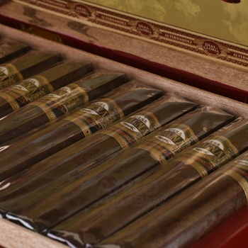 Casa Magna Colorado Gran Toro - сигары Каса Магна Колорадо Гран Торо