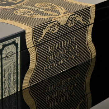 Casa Magna Colorado XV Anniversary - сигары Каса Магна Колорадо Анниверсари XV