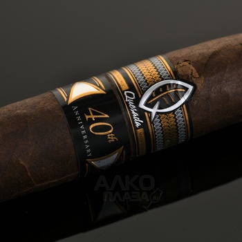Quesada 40th Anniversary Real Toro - сигары Куэсада 40 Анниверсари Реал Торо