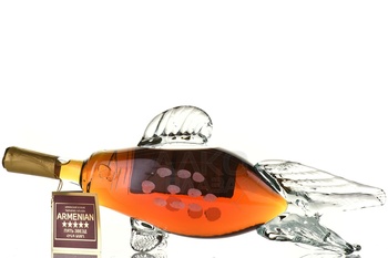 Коньяк Пять звезд 5 лет Рыба сувенирная бутылка 0.5 л п/у