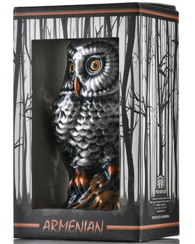 Коньяк КВ Семь звезд 7 лет сувенирная бутылка Сова 0.5 л п/у