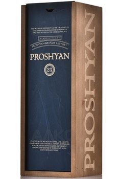 Коньяк Прошян Резерв 25 лет 0.75 л в п/у дерево