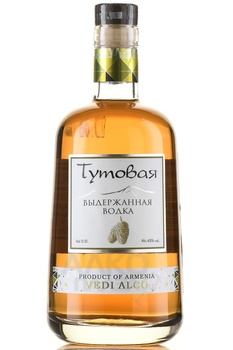 Водка Веди Алко Тутовая выдержанная 0.5 л