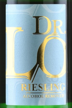 Dr. Lo Riesling Alcohol Free - вино безалкогольное Др. Ло Рислинг 0.75 л белое полусладкое