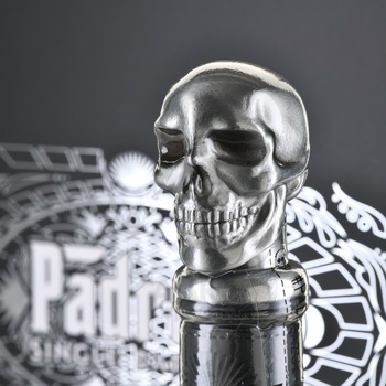 Padre Azul Single Barrel Reposado - текила Падре Азул Репосадо Сингл Баррел в п/у + 2 бокала 0.7 л