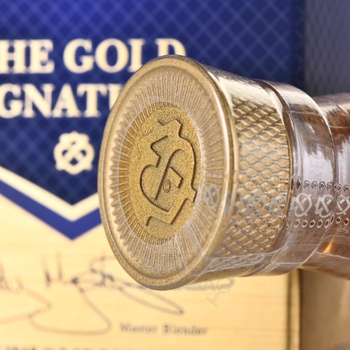 Chivas Regal 18 Years Old - виски Чивас  Ригал 18 лет 0.75 л в п/у