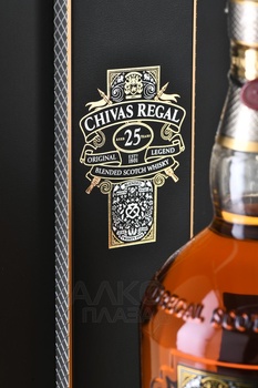 Chivas Regal 25 years - виски Чивас Ригал 25 лет 0.7 л