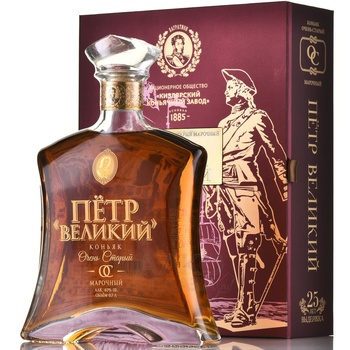 Коньяк Петр Великий ОС 25 лет 0.7 л в п/у декантер