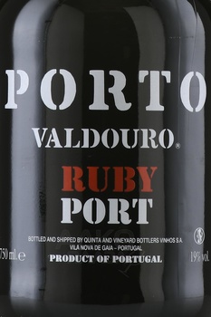 Porto Valdouro Ruby Port - портвейн Порто Вальдоуру Руби Порт 0.75 л красный
