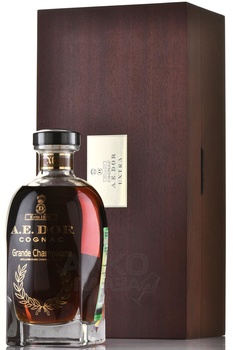 A.E. Dor Extra - коньяк A.E. Дор Экстра 0.7 л