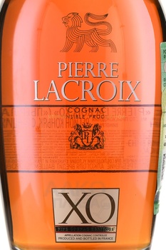 Pierre Lacroix XO 10 Years Old - коньяк Пьер Лакруа ХО 10 лет 0.7 л в п/у