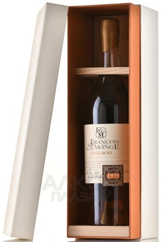 Francois de Marange Fins Bois 1979 - коньяк Франсуа де Маранж Фин Буа 1979 год 0.7 л в п/у