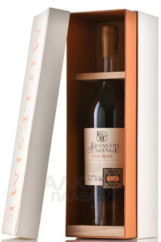 Fins Bois Francois de Marange 1970 - коньяк Франсуа де Маранж Фин Буа 1970 год 0.7 л в п/у