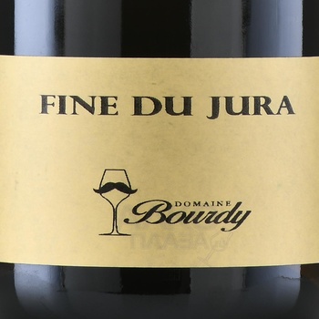 Domaine Bourdy Fine Du Jura AOC - бренди Домен Бурди Фин дю Жюра АОС 0.7 л