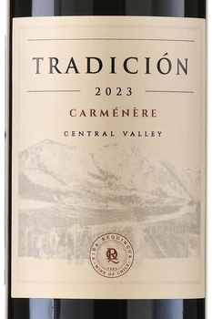 Vina Requingua Tradicion Carmenere - вино Винья Рекуингуа Традисьон Карменер 0.75 л красное сухое