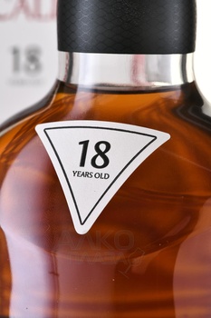 Macallan Double Cask Matured 18 years - виски Макаллан Дабл Каск Мейчурд 18 лет 0.7 л