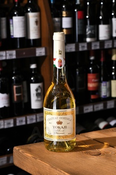 Chateau Dereszla Tokaji Aszu 6 Puttonyos - вино Шато Дересла Токай Асу 6 Путтоньш 0.5 л белое сладкое
