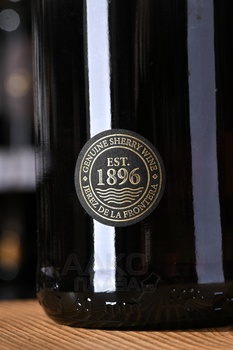 Jerez Rio Viejo Oloroso - херес Рио Вьехо Олоросо 0.75 л