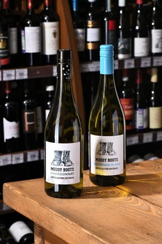 Muddy Boots Chardonnay - вино Мади Бутс Шардоне 2022 год 0.75 л белое сухое