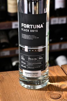 Водка Фортуна Оникс 0.7 л