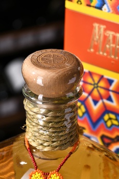 Maracame Reposado - текила Маракаме Репосадо 100% Агава 0.7 л в п/у