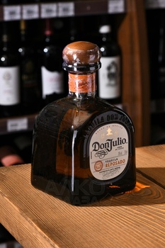 Don Julio Reposado - текила Дон Хулио Репосадо 0.75 л