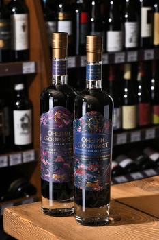 Настойка сладкая Онегин Гурмэ Черноплодная Рябина 0.5 л