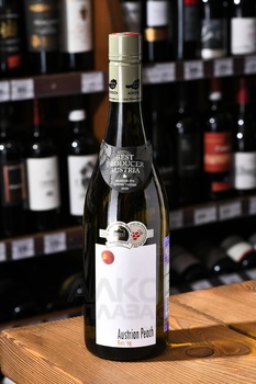 Pfaffl Austrian Peach - вино Пфаффль Австрийский Персик 0.75 л белое сухое