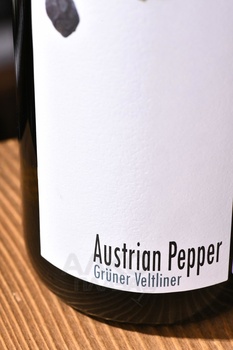 Pfaffl Austrian Pepper - вино Пфаффль Австрийский Перец 0.75 л белое сухое