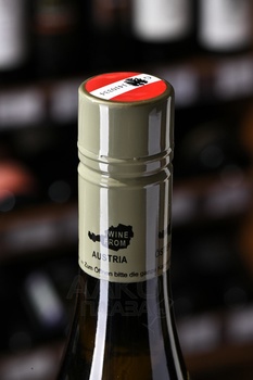 Pfaffl Austrian Banana - вино Пфаффль Австрийский Банан 0.75 л белое сухое