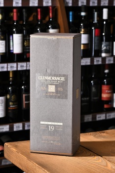 Glenmorange 19 years - виски Гленморанджи 19 лет 0.7 л в п/у