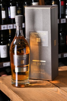 Glenmorange 19 years - виски Гленморанджи 19 лет 0.7 л в п/у
