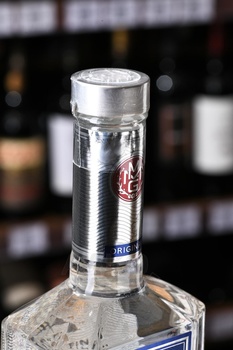 Martin Millers - джин Мартин Миллерс 0.7 л