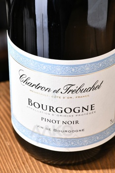 Chartron et Trebuchet Bourgogne Pinot Noir - вино Шартрон э Требюше Бургонь Пино Нуар 0.75 л красное сухое