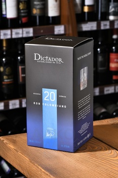 Dictador 20 years - ром Диктатор 20 лет 0.7 л в п/у